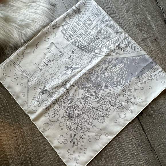 Brand new Hermes 90cm Hermes Flagship 100% silk scarf - Picture 6 of 11